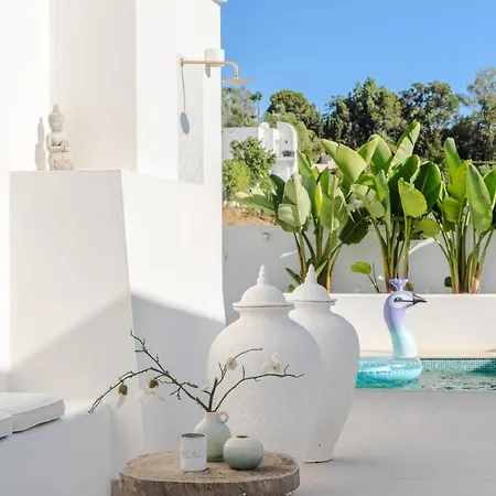 White Bay Villa
